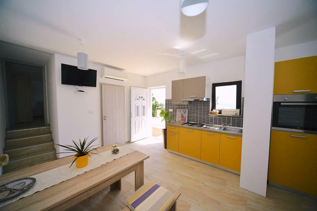 Mošćenička Draga Jovich Apartments 2 מראה חיצוני תמונה